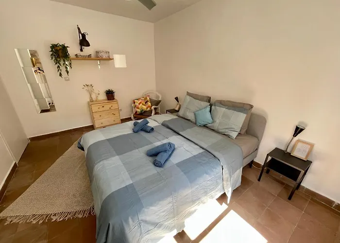 Barcenillas Centro-malaga Con Balcon * مالقة